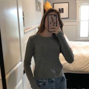 Long sleeve cropped brandy Melville top!